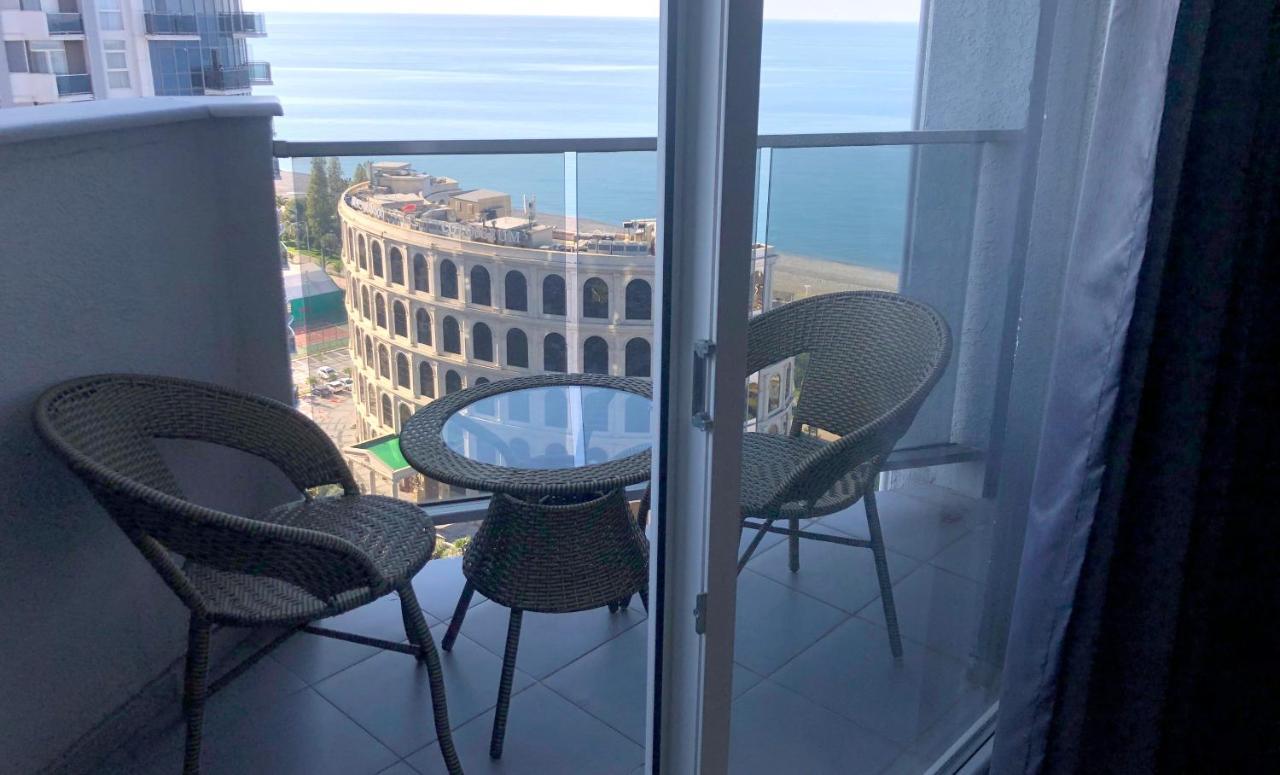 Black Sea Towers Batumi Eksteriør bilde