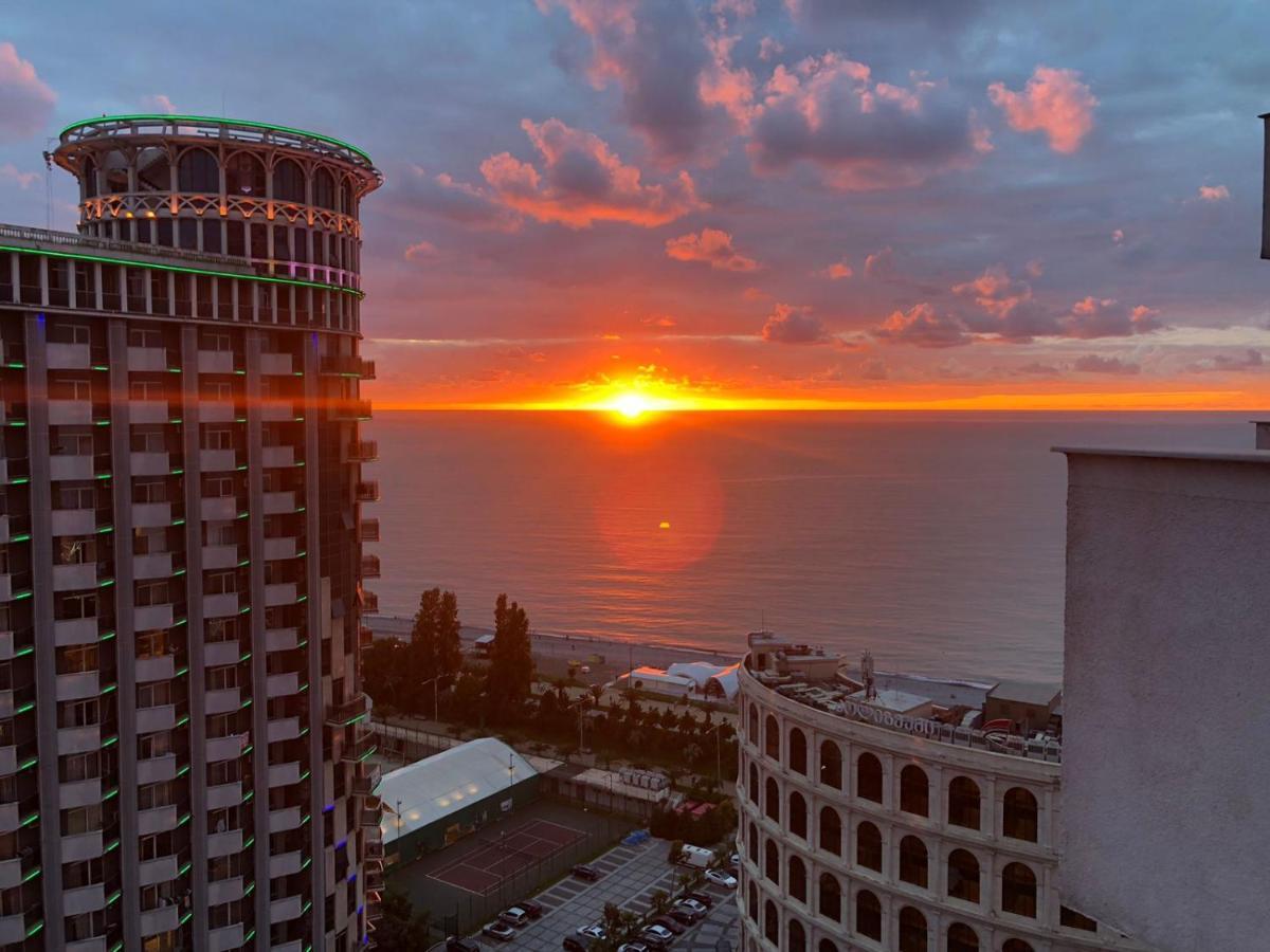 Black Sea Towers Batumi Eksteriør bilde