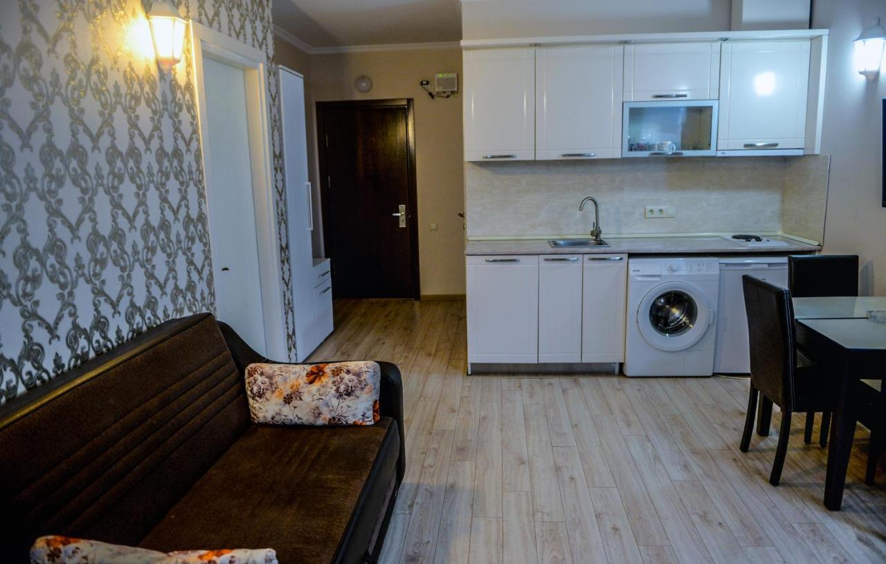 Black Sea Towers Batumi Eksteriør bilde
